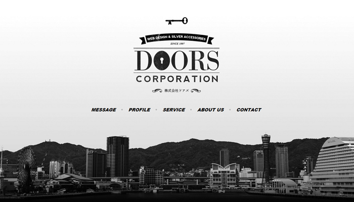 Doors.co.jp コーポレートサイト 制作実績1